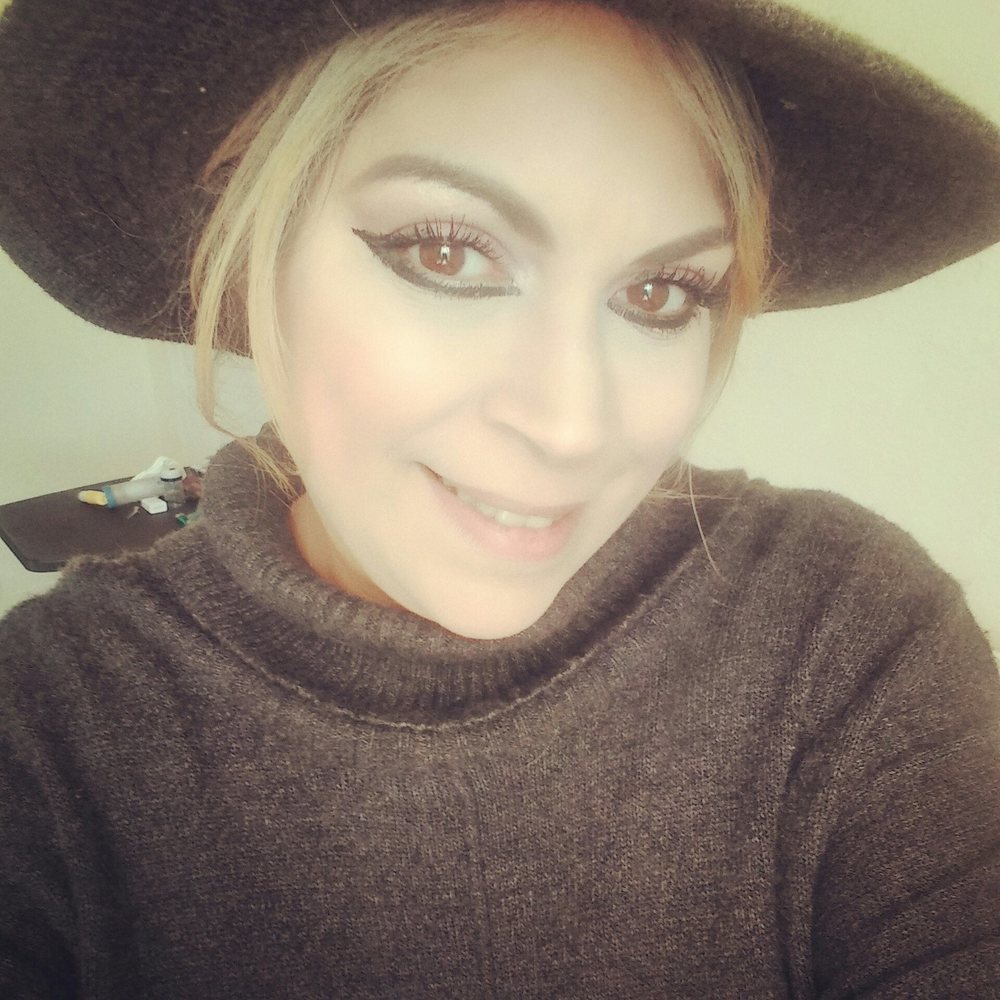 Meet your Posher, Kayla